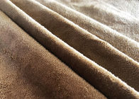 Giyim Kahverengi Renk Moda için 130GSM Yüzde 100 Polyester Fırçalanmış Süet Kumaş